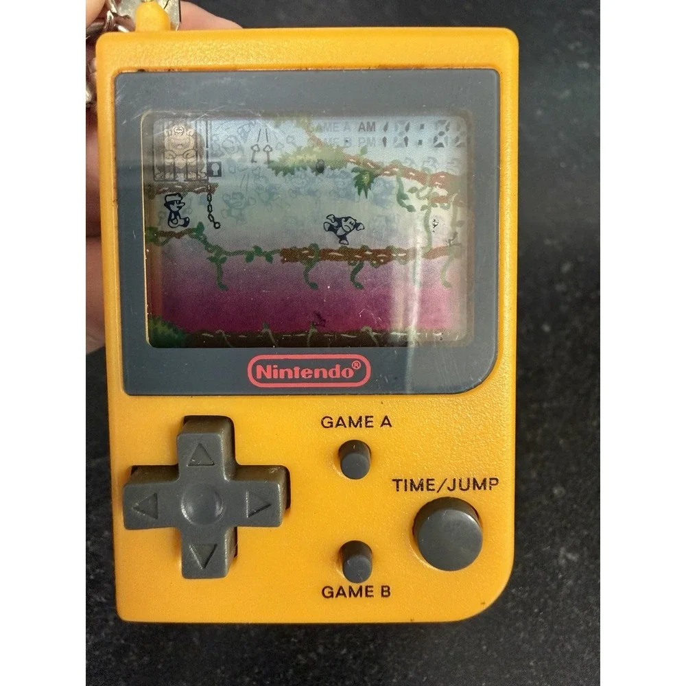 Nintendo Donkey Kong Jr Mini Classics Keychain LCD Game Tested Works Sound